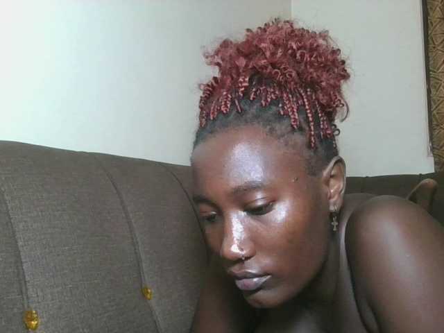 Missprettygal's BongaCams show and profile