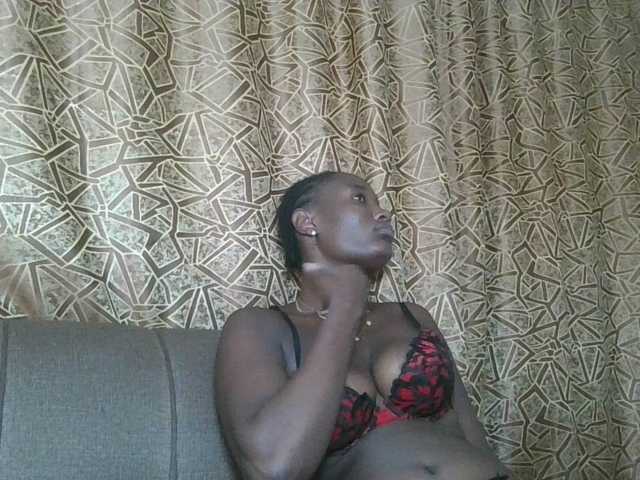 Missprettygal's BongaCams show and profile