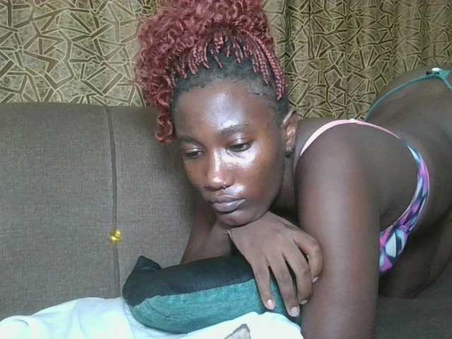 Missprettygal's BongaCams show and profile