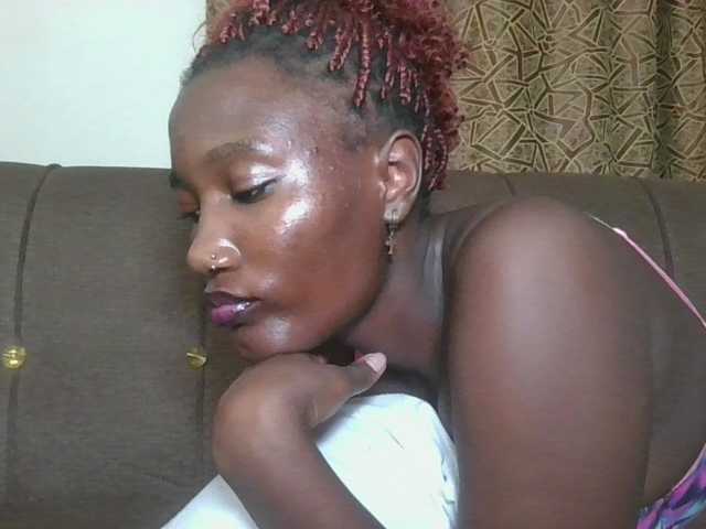 Missprettygal's BongaCams show and profile