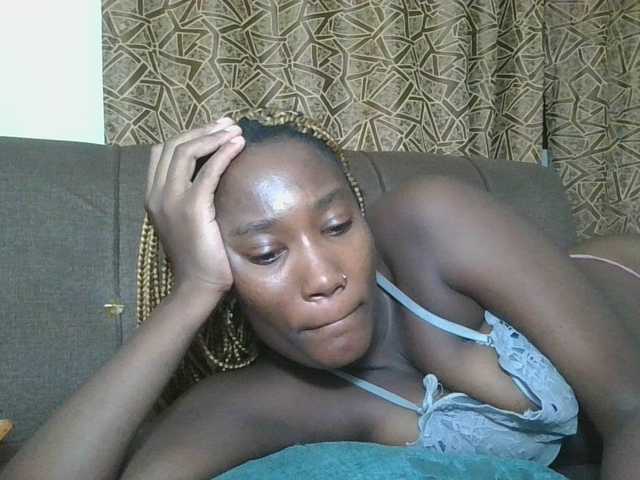 Missprettygal live cam profile