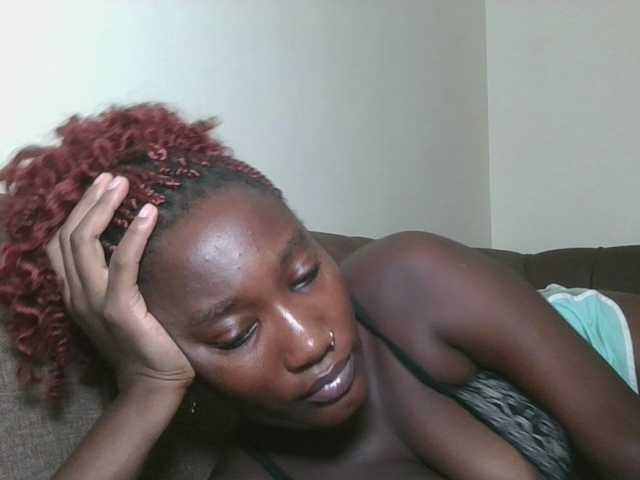 Missprettygal's BongaCams show and profile