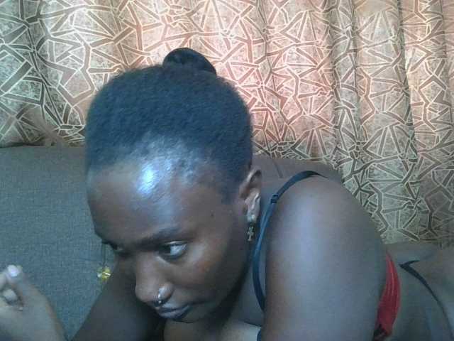 Missprettygal's BongaCams show and profile