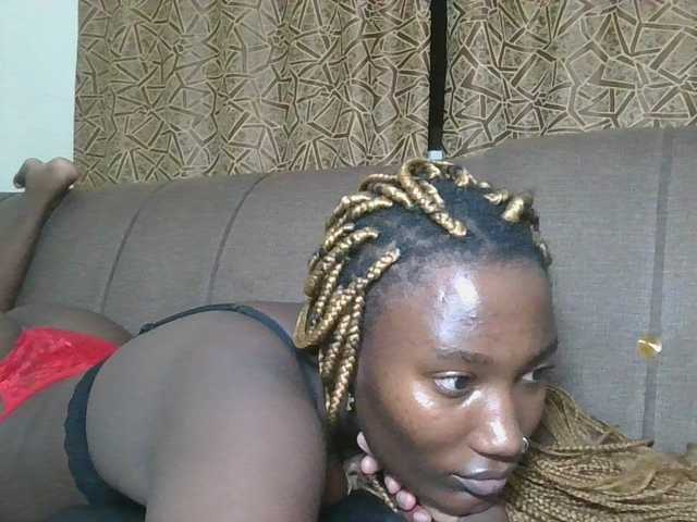 Missprettygal's BongaCams show and profile