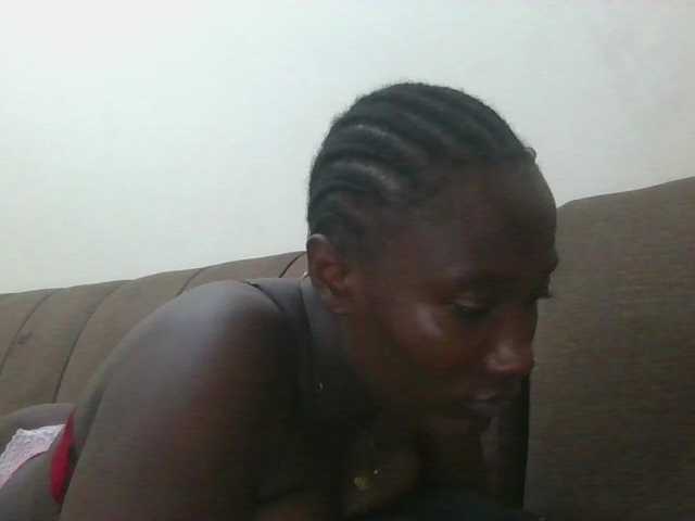 Missprettygal's BongaCams show and profile