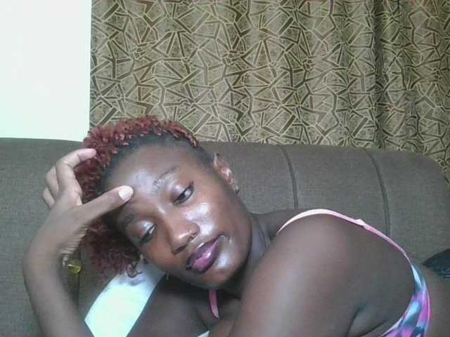 Missprettygal's BongaCams show and profile