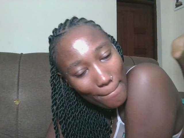 Missprettygal's BongaCams show and profile