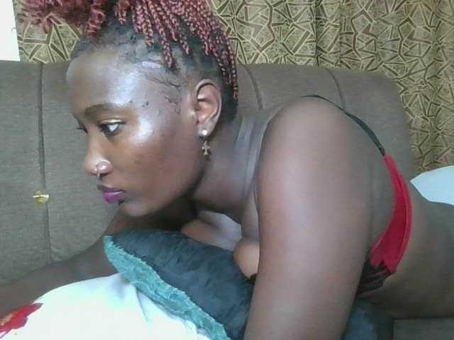 Missprettygal's BongaCams show and profile