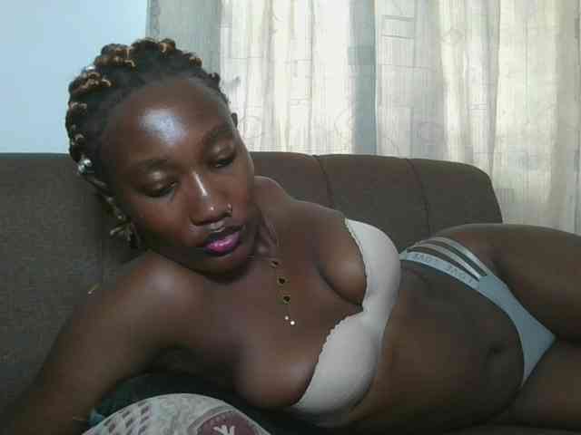 Missprettygal webcam