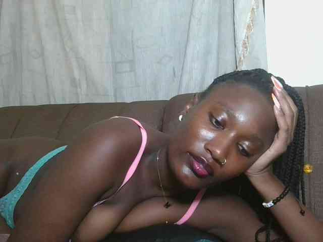 Missprettygal webcam