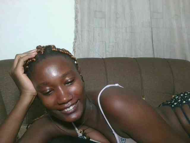 Missprettygal webcam
