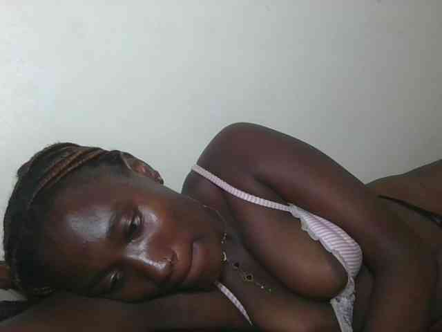 Missprettygal webcam