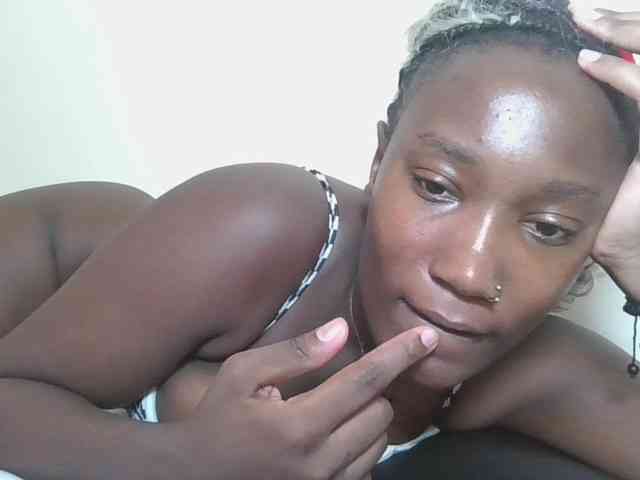 Missprettygal webcam