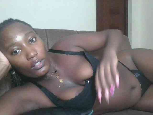 Missprettygal Live Webcam on BongaCams