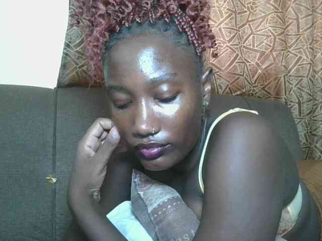 Missprettygal webcam