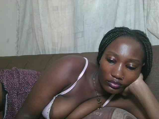 Missprettygal webcam