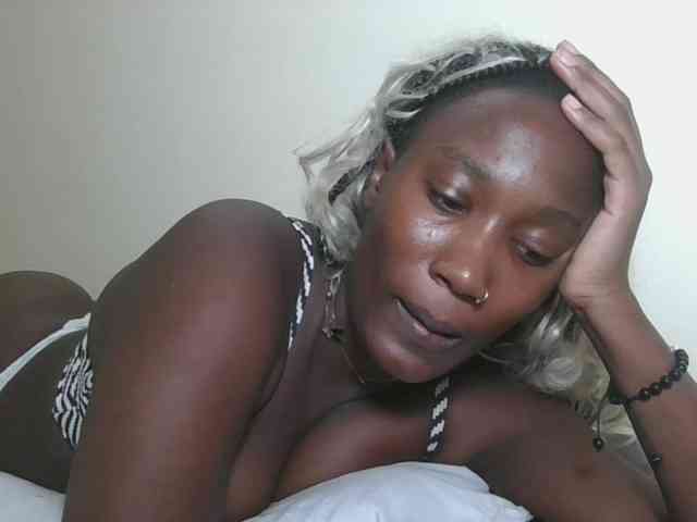 Missprettygal webcam