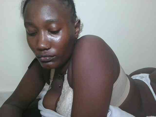 Missprettygal webcam