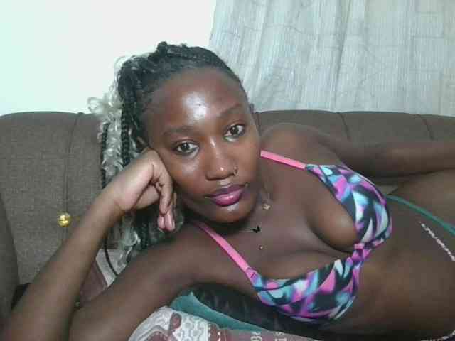 Missprettygal webcam