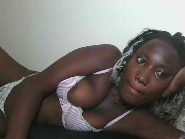 Missprettygal webcam