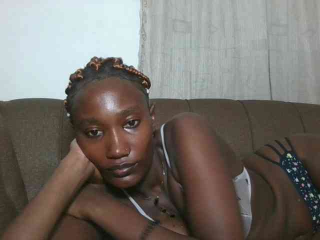 Missprettygal webcam