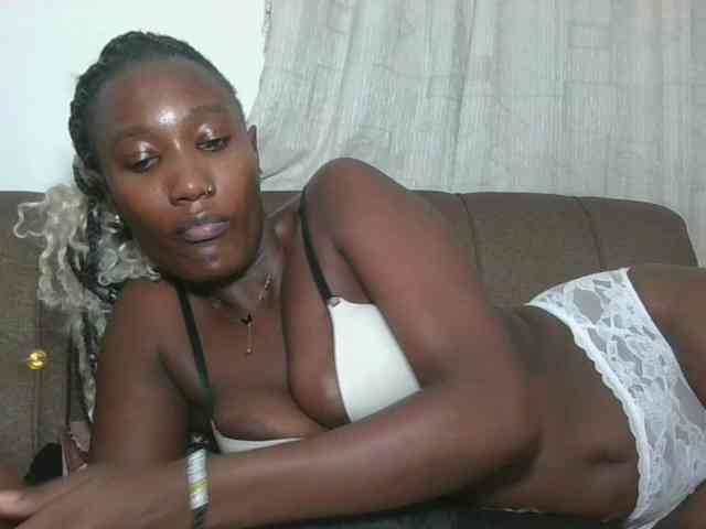 Missprettygal webcam
