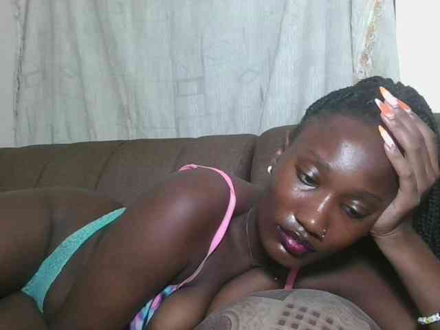 Missprettygal webcam