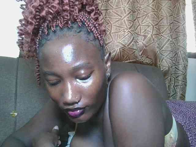 Missprettygal webcam