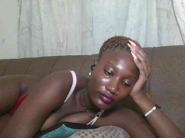 Missprettygal webcam