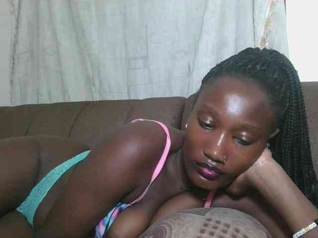 Missprettygal webcam