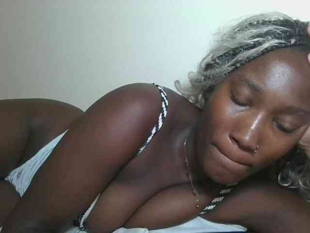 Missprettygal webcam