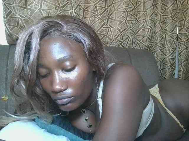 Missprettygal webcam