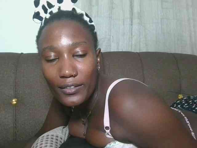 Missprettygal webcam