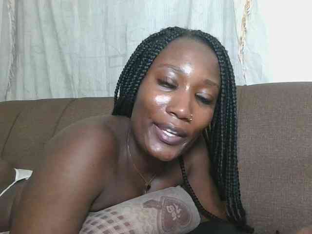 Missprettygal webcam