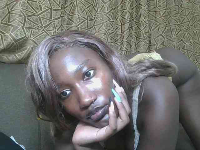 Missprettygal webcam