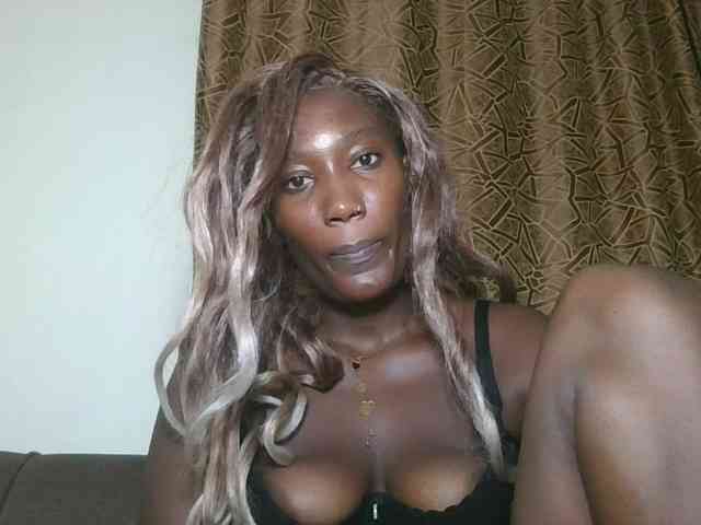 Missprettygal webcam