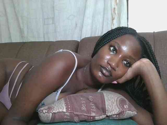 Missprettygal webcam
