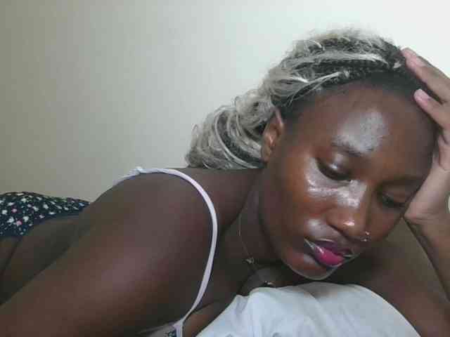 Missprettygal webcam