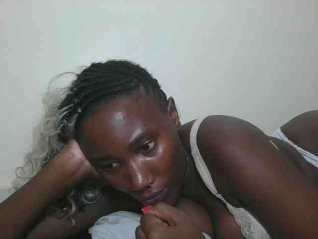 Missprettygal webcam