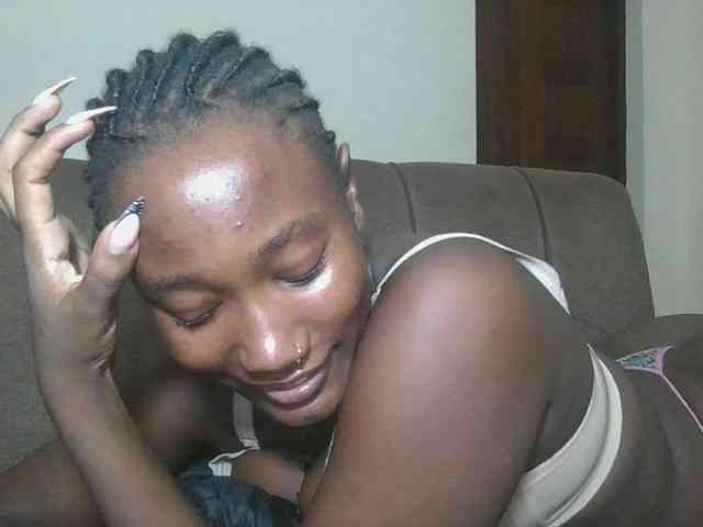 Missprettygal Live Webcam on BongaCams