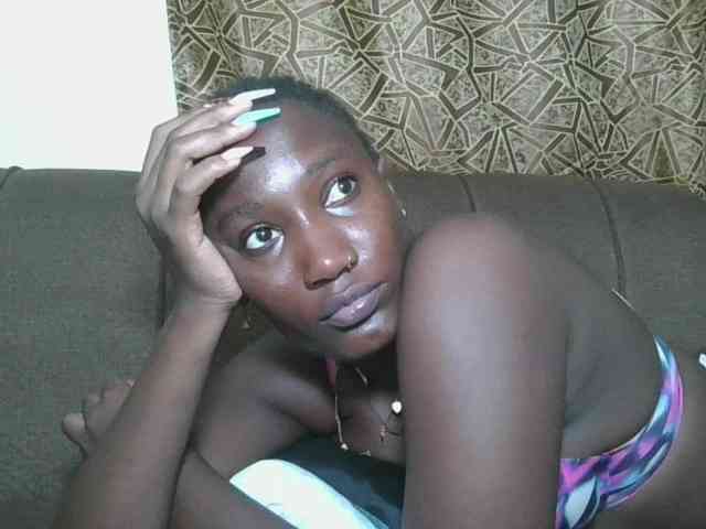 Missprettygal webcam