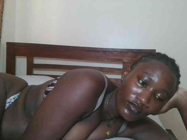 Missprettygal webcam