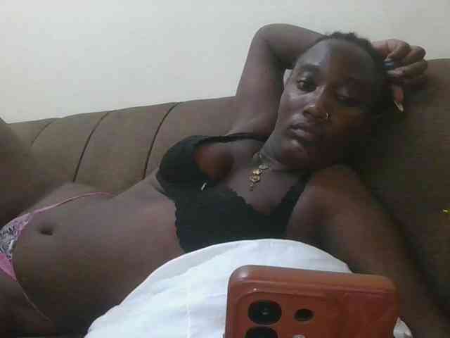 Missprettygal webcam