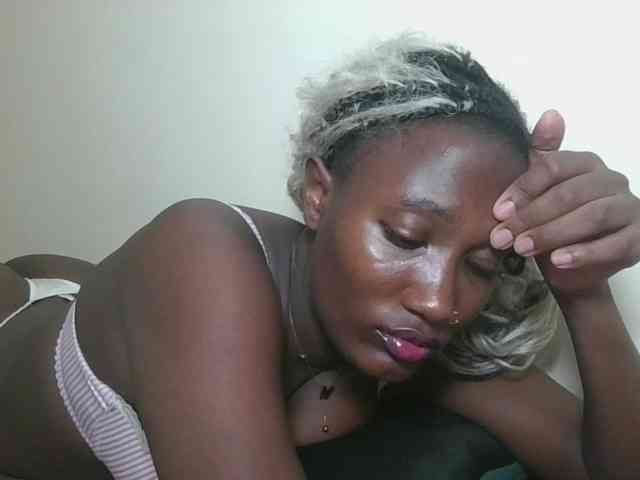 Missprettygal webcam