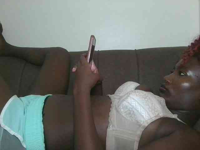 Missprettygal webcam