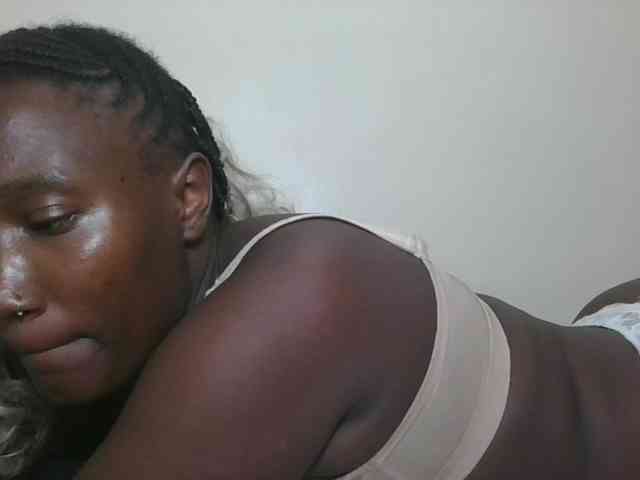 Missprettygal webcam