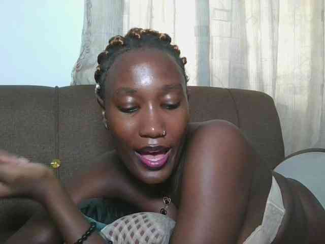 Missprettygal webcam