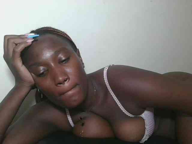 Missprettygal webcam