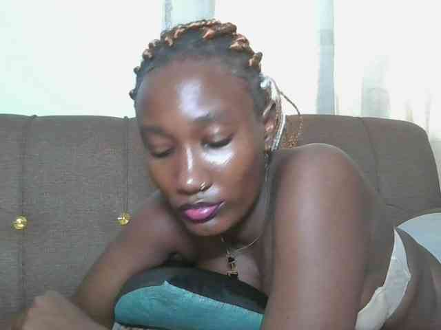 Missprettygal webcam