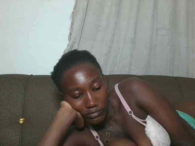 Missprettygal webcam